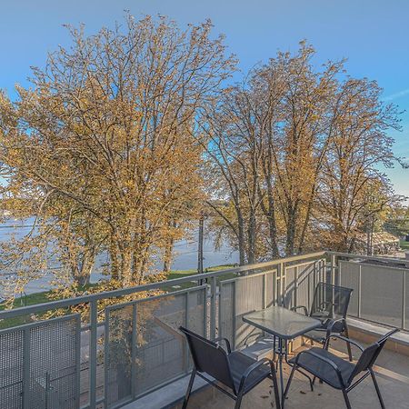 Holiday Beach Budapest Wellness Hotel With Sauna Park Exteriör bild