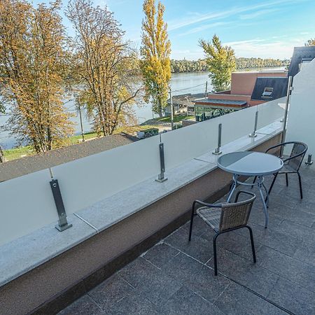 Holiday Beach Budapest Wellness Hotel With Sauna Park Exteriör bild