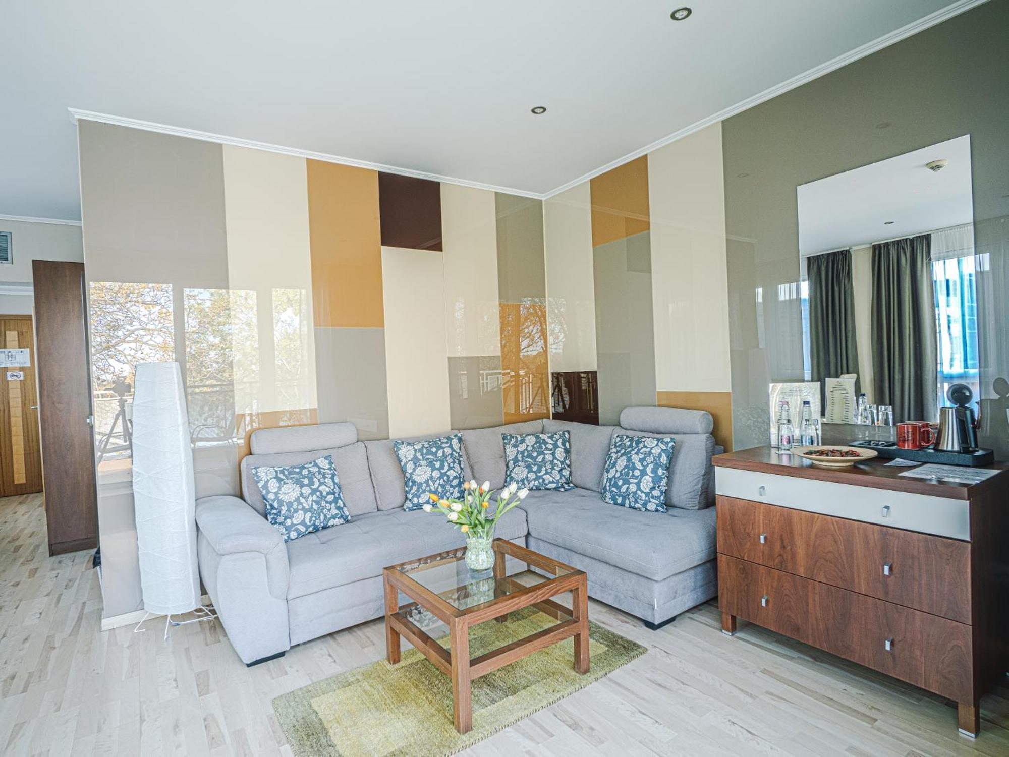 Holiday Beach Budapest Wellness Hotel With Sauna Park Exteriör bild