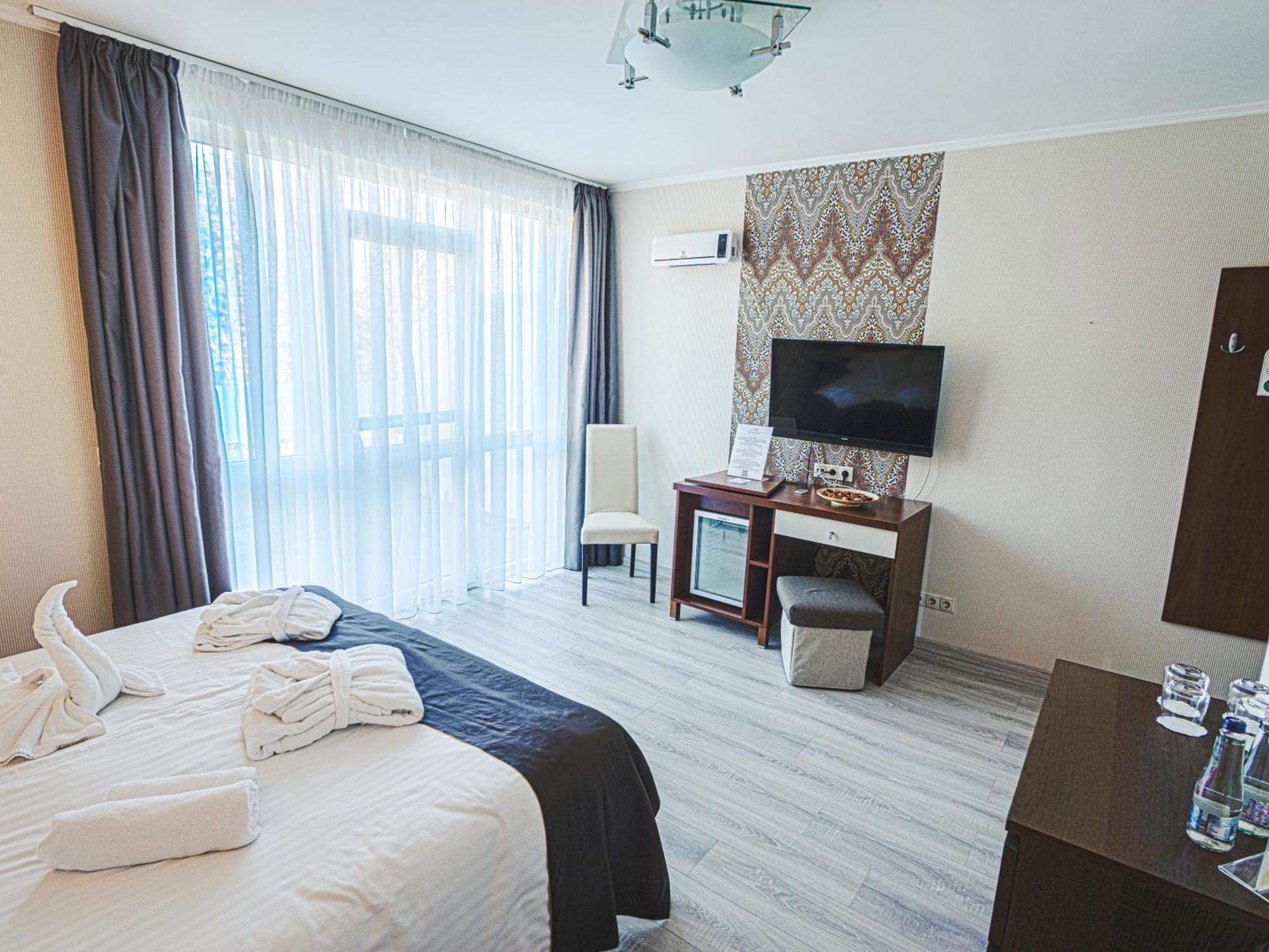 Holiday Beach Budapest Wellness Hotel With Sauna Park Exteriör bild