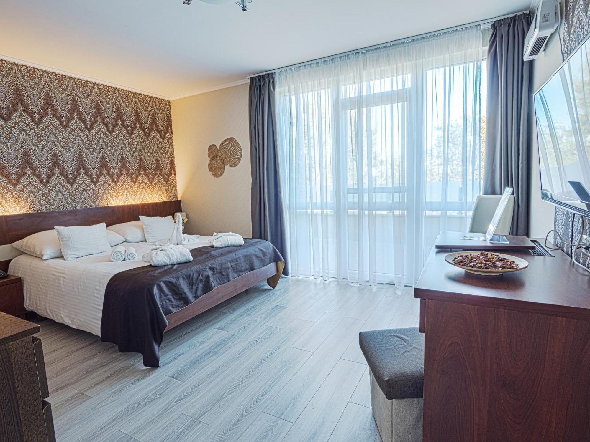 Holiday Beach Budapest Wellness Hotel With Sauna Park Exteriör bild