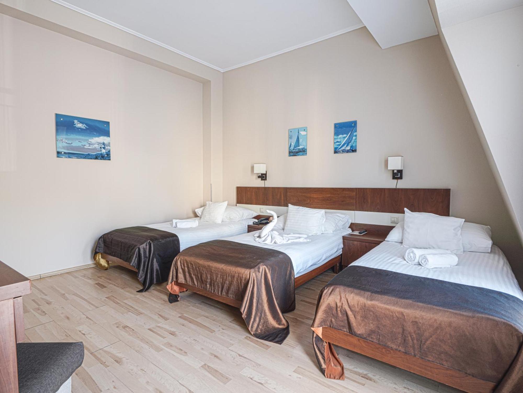 Holiday Beach Budapest Wellness Hotel With Sauna Park Exteriör bild