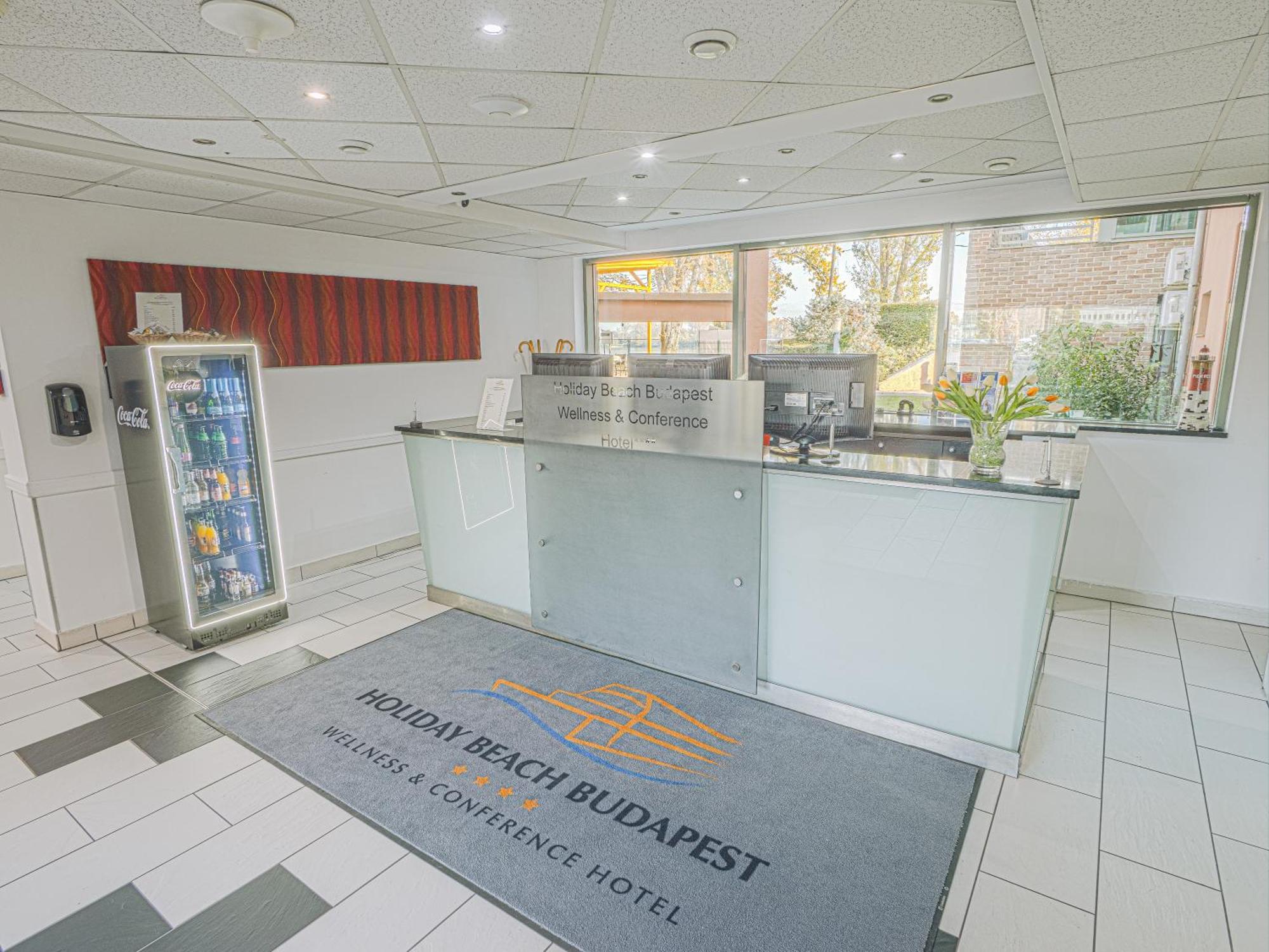 Holiday Beach Budapest Wellness Hotel With Sauna Park Exteriör bild