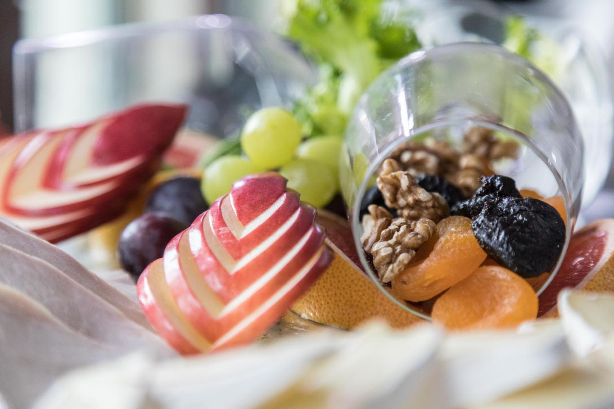 Holiday Beach Budapest Wellness Hotel With Sauna Park Exteriör bild