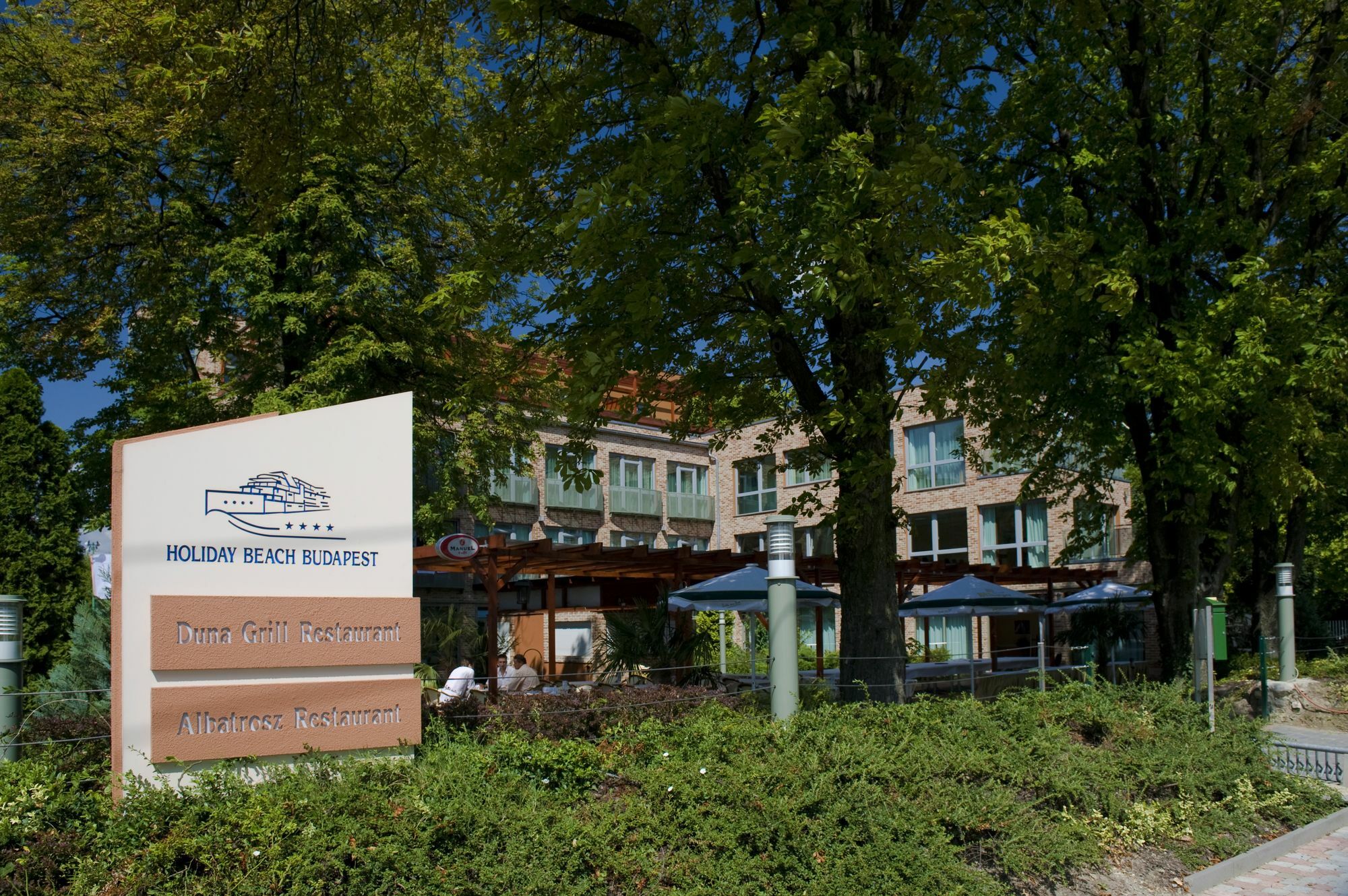 Holiday Beach Budapest Wellness Hotel With Sauna Park Exteriör bild