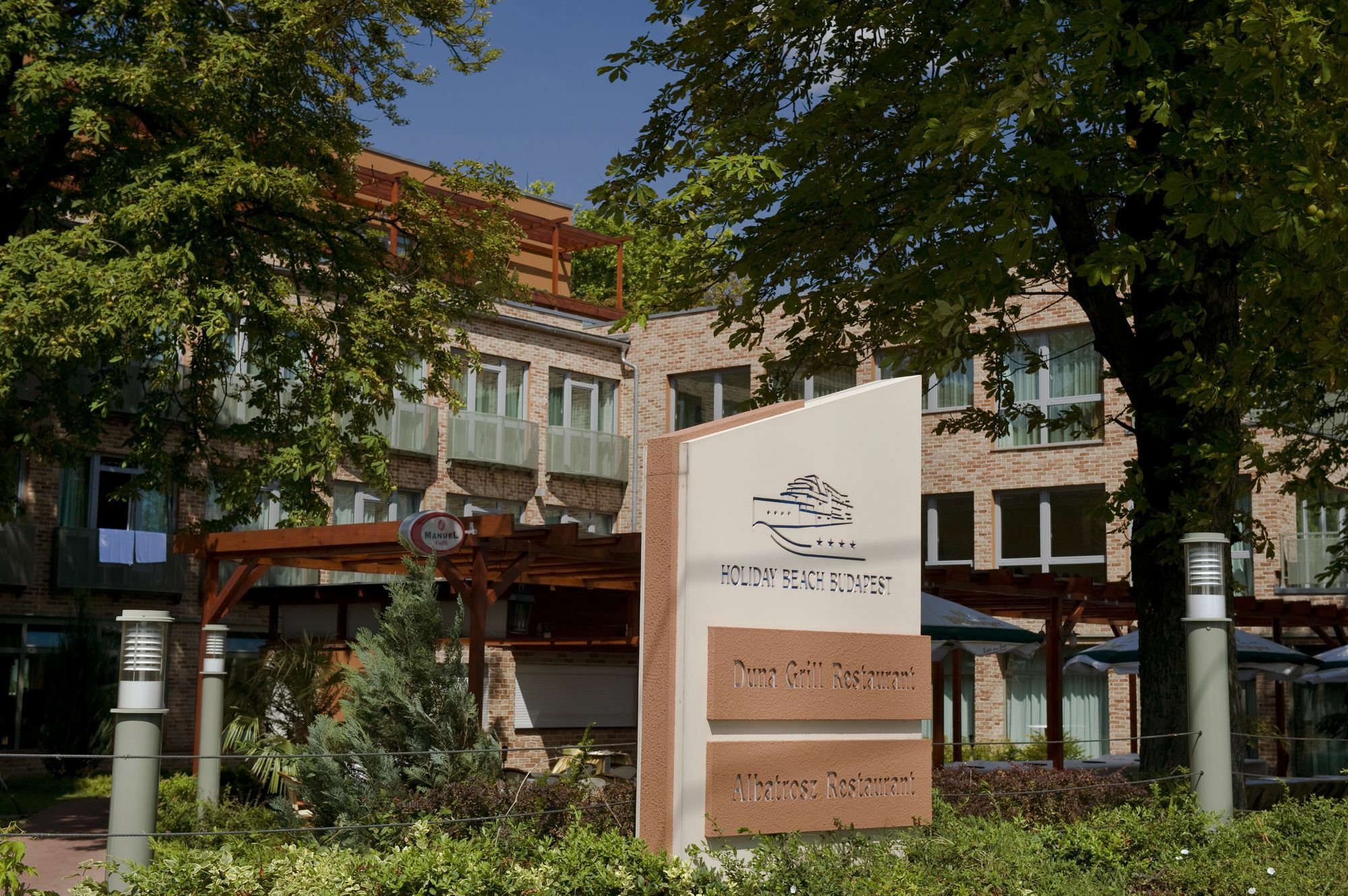 Holiday Beach Budapest Wellness Hotel With Sauna Park Exteriör bild